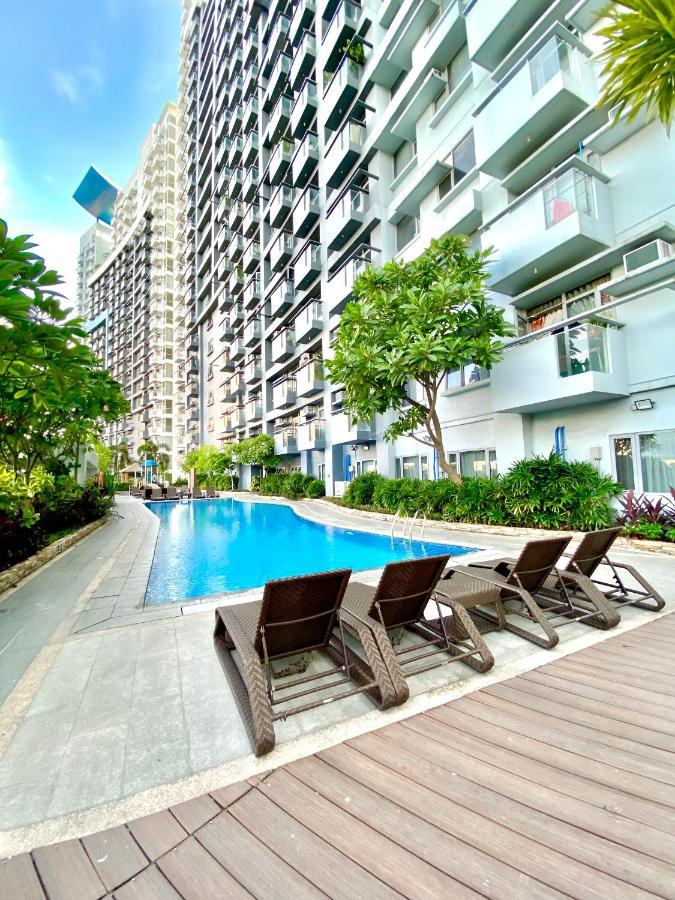 Frost At Manhattan Heights Towerb 马尼拉 外观 照片