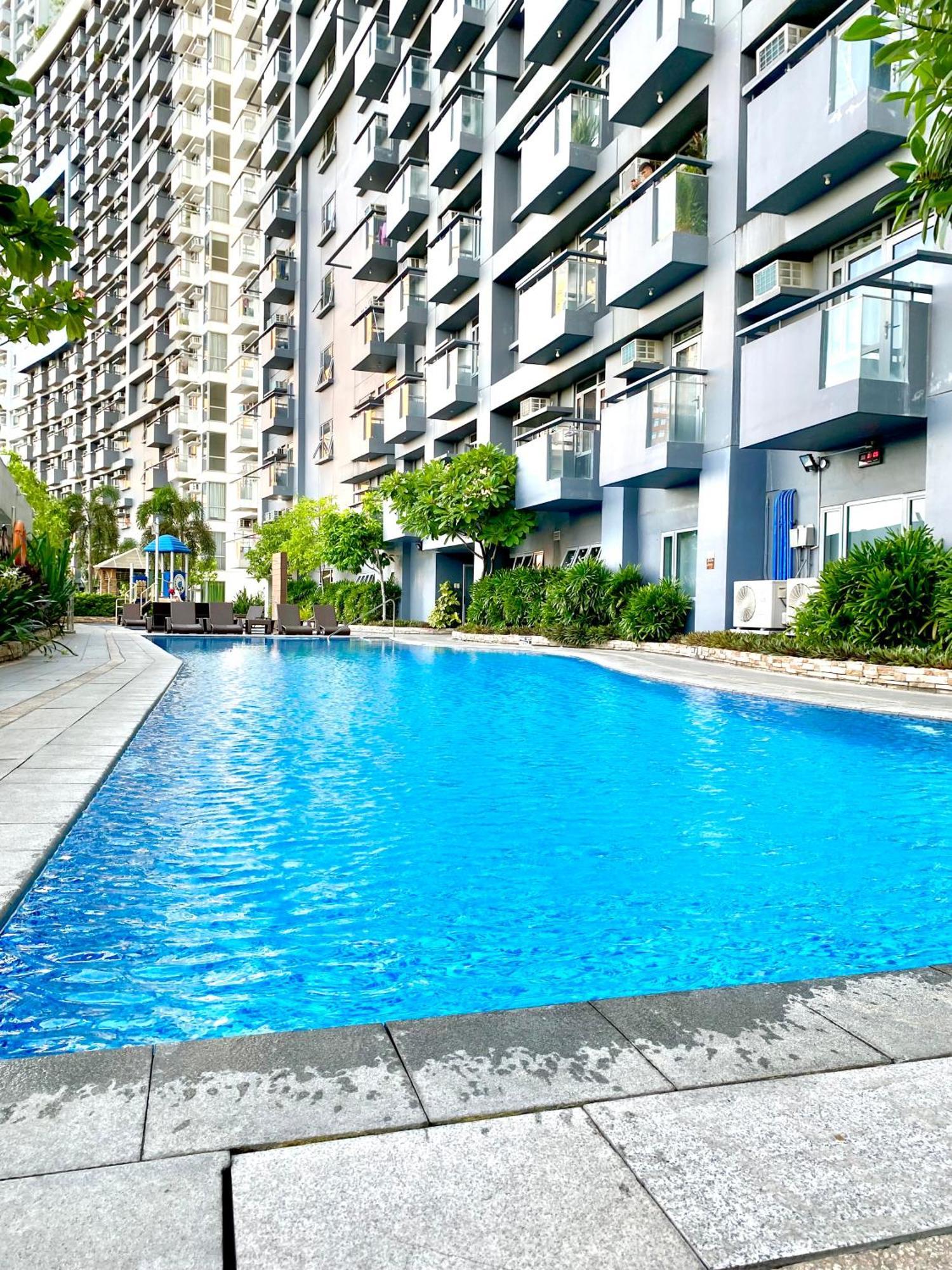 Frost At Manhattan Heights Towerb 马尼拉 外观 照片